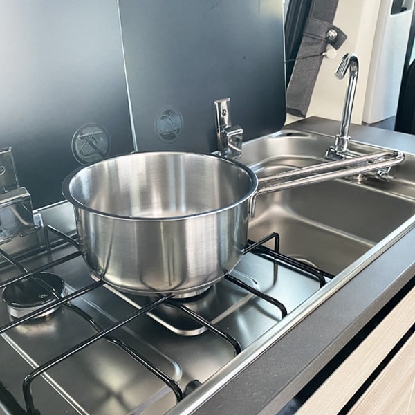 Casserole acier inoxydable 16 cm avec poigne