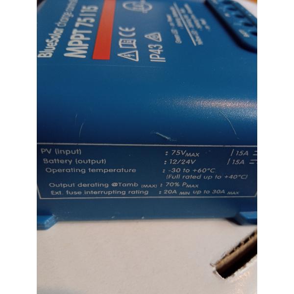 Rgulateur de charge MPPT Victron Blue solar 75-15A 220W Reconditionn