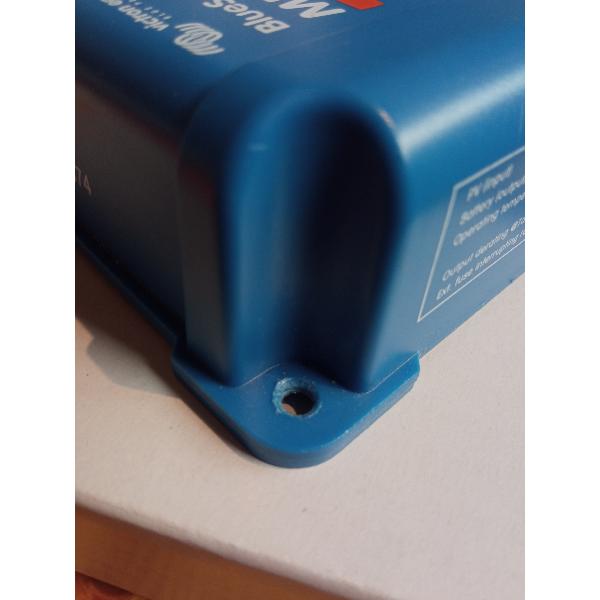 Rgulateur de charge MPPT Victron Blue solar 75-15A 220W Reconditionn