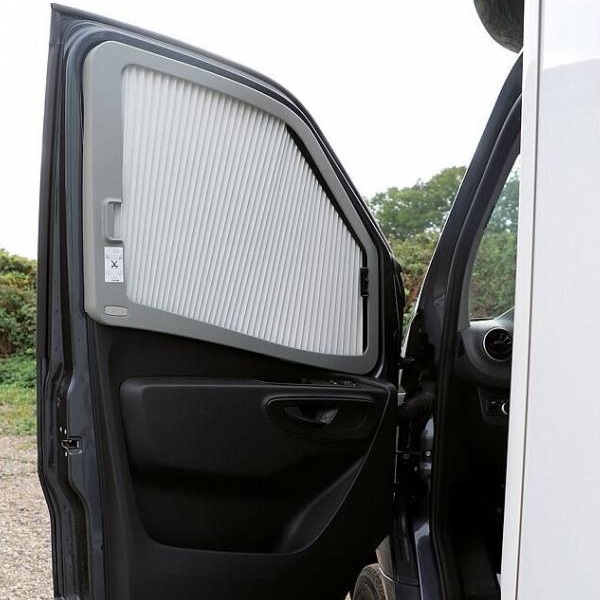 Stores latraux REMIFRONT Mercedes Sprinter depuis 2019
