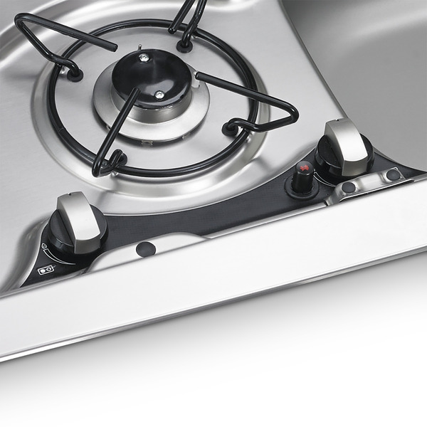 Combin vier et rchaud Dometic
