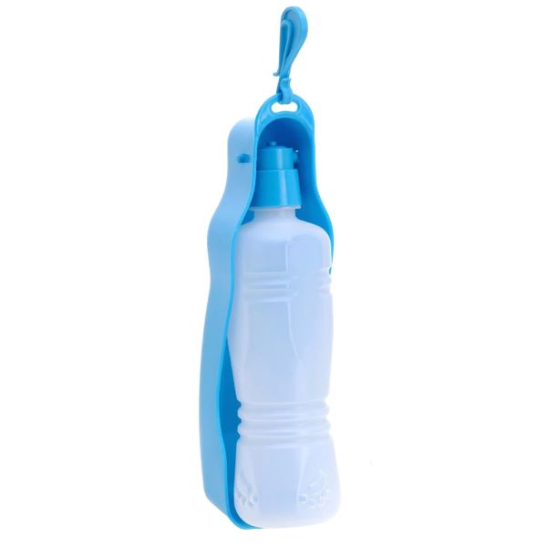 Bouteille avec abreuvoir pour animaux