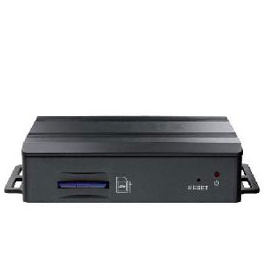 GPS PIONEER AVH2400BT+CAMERA