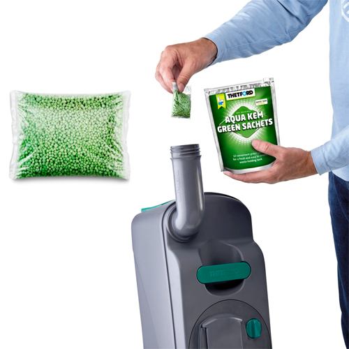 AQUA KEM GREEN 12 SACHETS pour Réservoir à matières de WC Camping-car