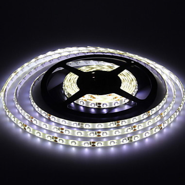 Bandeau LED 5m Blanc chaud tanche autocollant