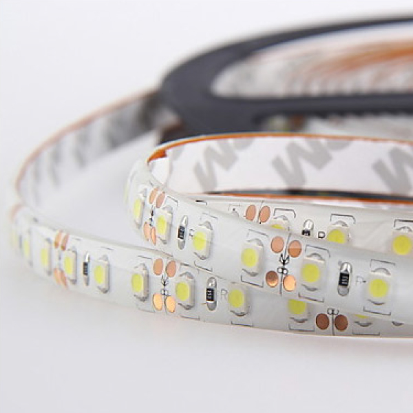 Bandeau LED 5m Blanc chaud tanche autocollant