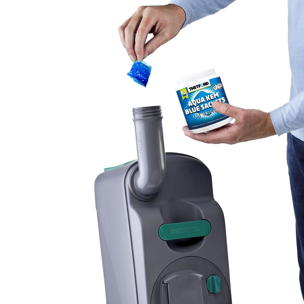 Aqua Kem Blue en sachets 