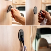 Crochet magntique CLEVER 6,5 cm noir