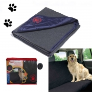 Plaid de protection camping-car pour chien et chat